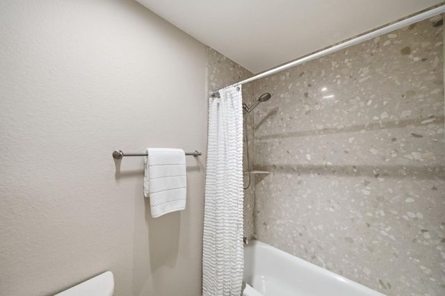 3121 Loma Verde Drive 26, San Jose, CA 95117