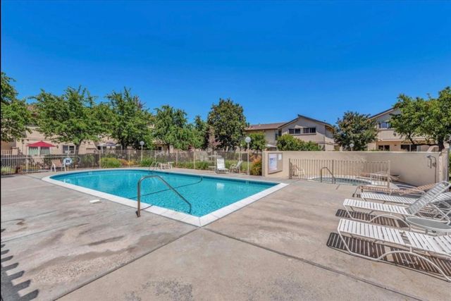 3121 Loma Verde Drive 26, San Jose, CA 95117