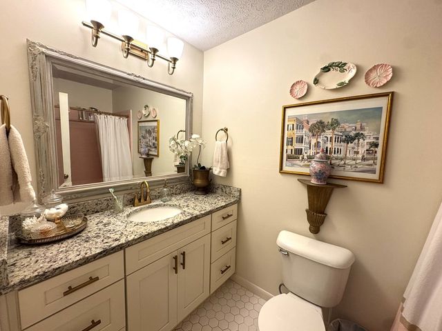 1303 Sussex, Dothan, AL 36303