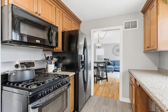 7516 North Street, Saint Louis Park, MN 55426