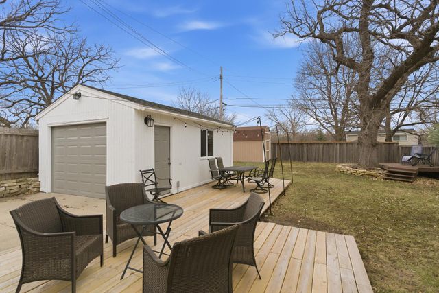 7516 North Street, Saint Louis Park, MN 55426