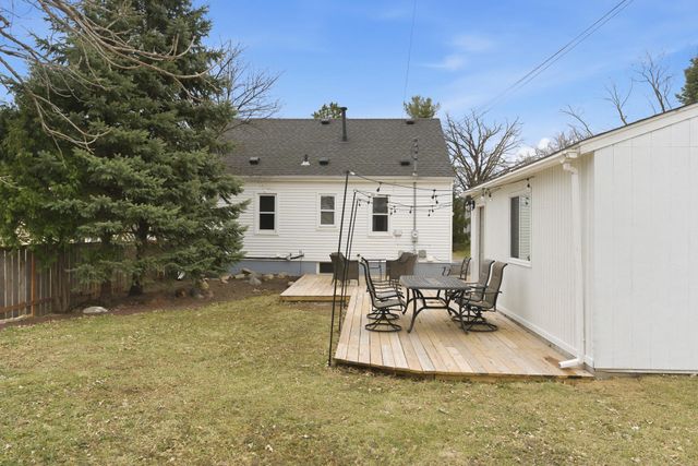 7516 North Street, Saint Louis Park, MN 55426