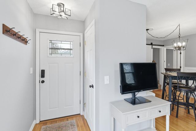 7516 North Street, Saint Louis Park, MN 55426