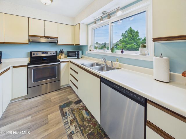 600 Linksider Drive Apt C6, Wilmington, NC 28412