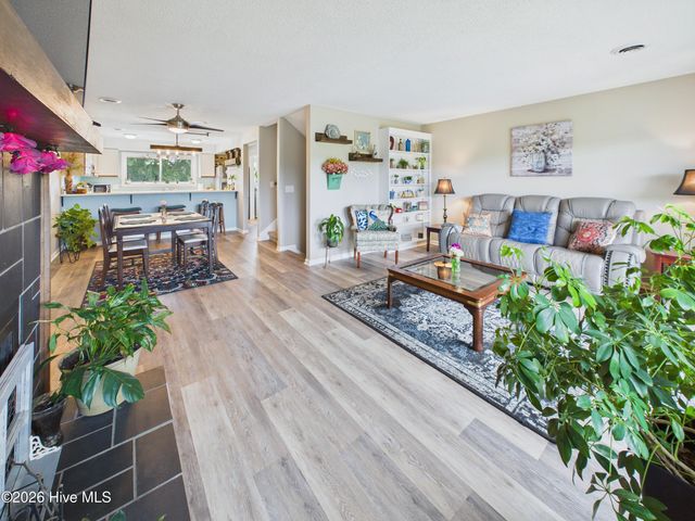 600 Linksider Drive Apt C6, Wilmington, NC 28412