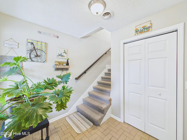 600 Linksider Drive Apt C6, Wilmington, NC 28412