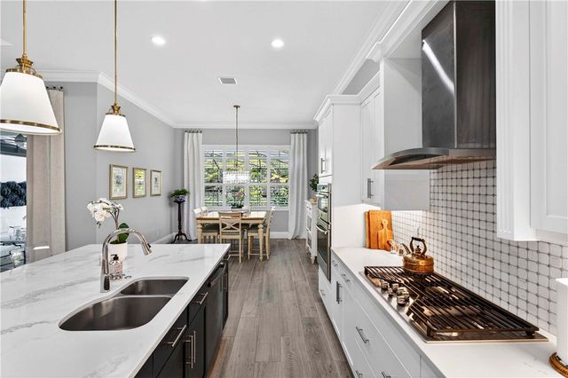 1304 Lilys Cay Circle, Vero Beach, FL 32967