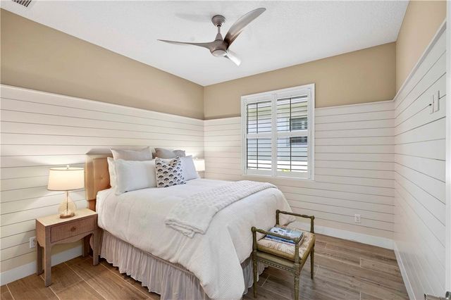 1304 Lilys Cay Circle, Vero Beach, FL 32967