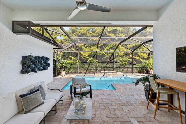 1304 Lilys Cay Circle, Vero Beach, FL 32967