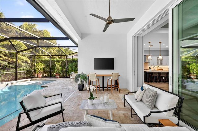 1304 Lilys Cay Circle, Vero Beach, FL 32967