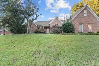 7646 DEXTER RUN CIR, Memphis, TN 38016