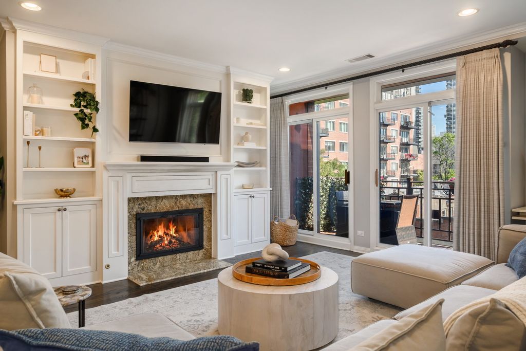 1414 N Wells Street 406, Chicago, IL 60610 — photo 4