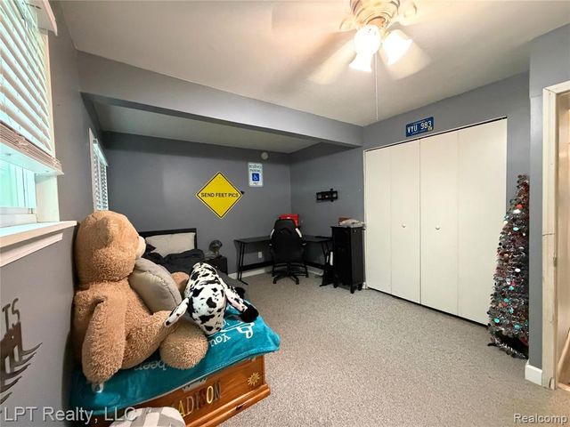 16301 Kennebec Street, Southgate, MI 48195