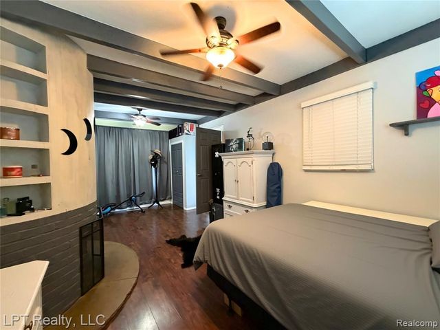 16301 Kennebec Street, Southgate, MI 48195