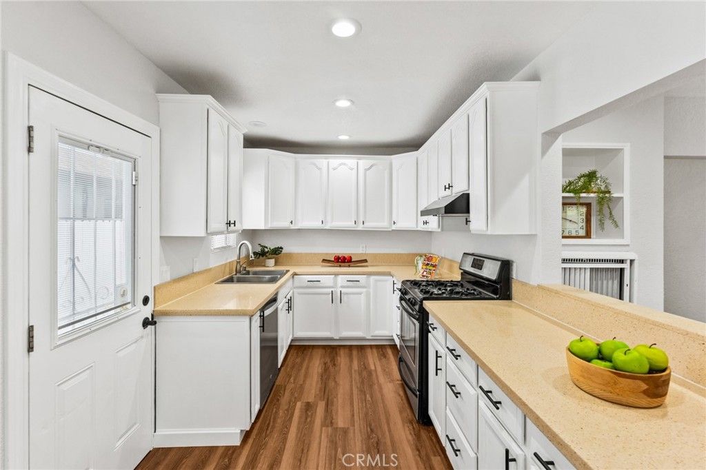 5034 W 130th, Hawthorne, CA 90250 — photo 5