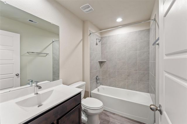 12722 Basinghall Lane, Houston, TX 77047