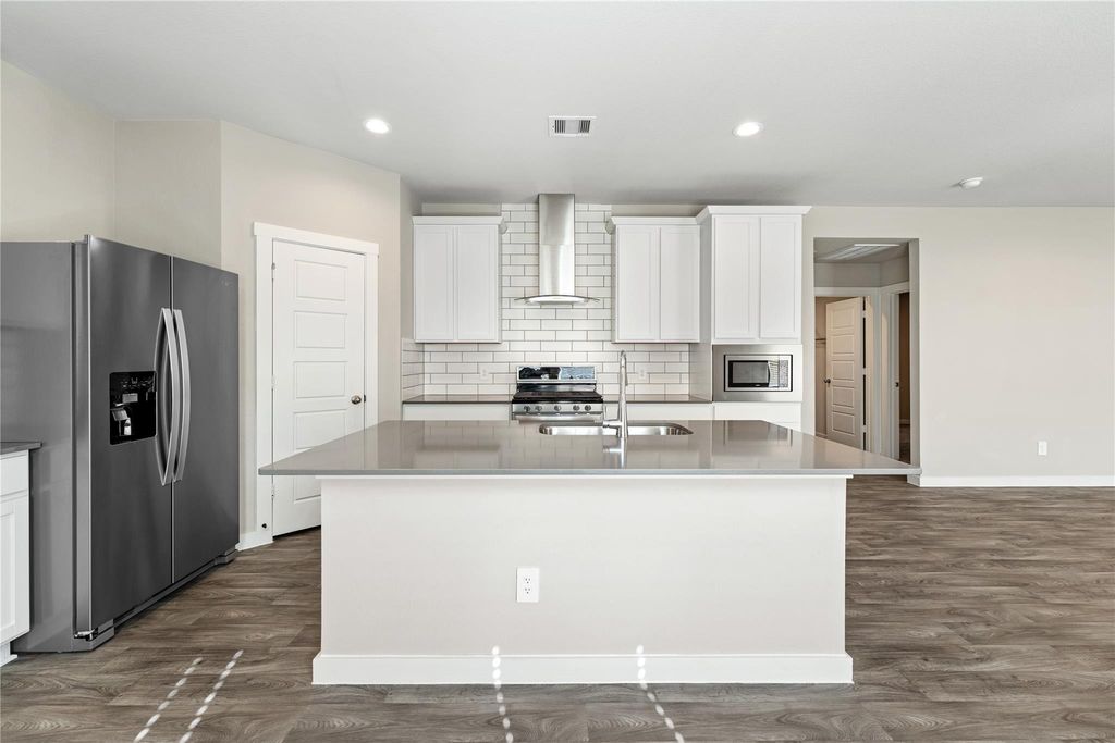 12722 Basinghall Lane, Houston, TX 77047