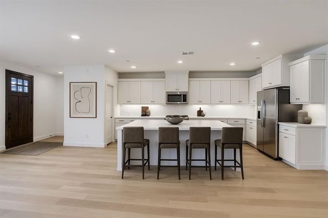 8888 Magnet Drive, Frisco, TX 75035