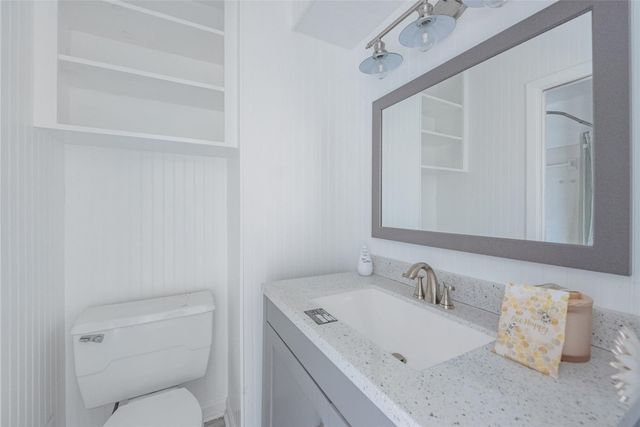 1216 Sailfish Street, Bayou Vista, TX 77563