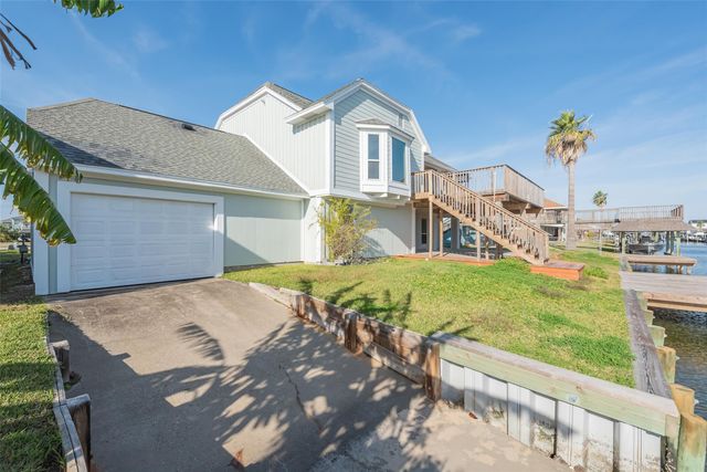 1216 Sailfish Street, Bayou Vista, TX 77563