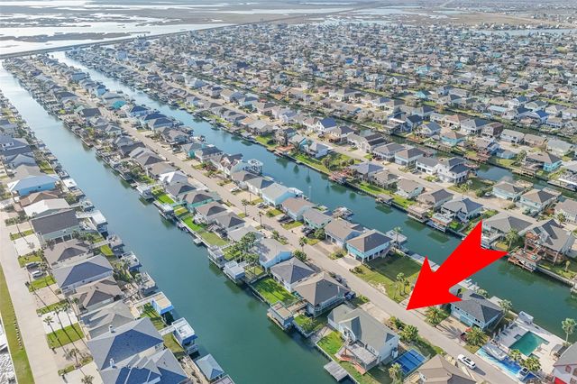 1216 Sailfish Street, Bayou Vista, TX 77563