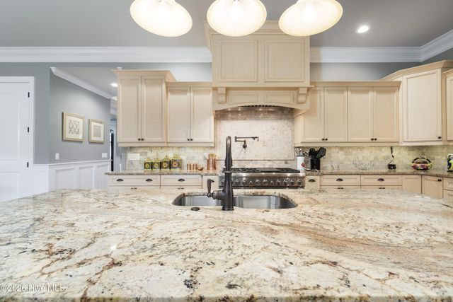 4010 Wyndmere Drive, Southport, NC 28461