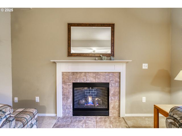 34583 GLACIER Ave, St Helens, OR 97051