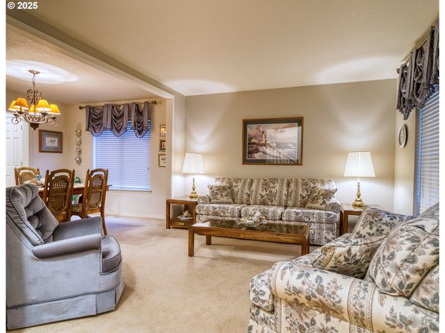 34583 GLACIER Ave, St Helens, OR 97051