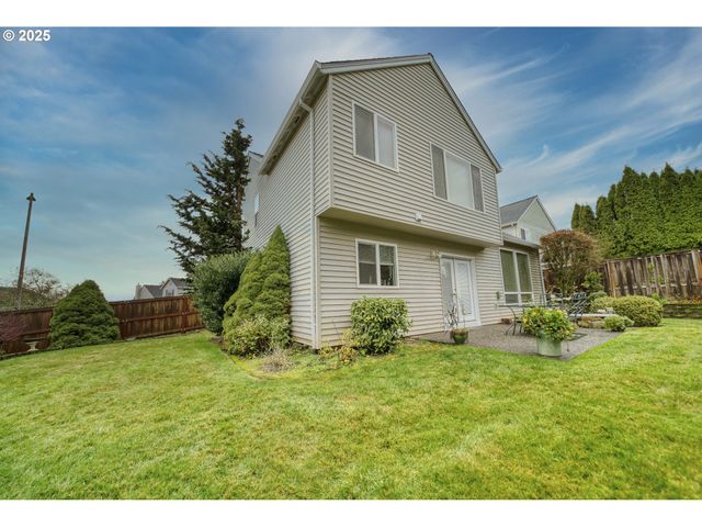 34583 GLACIER Ave, St Helens, OR 97051