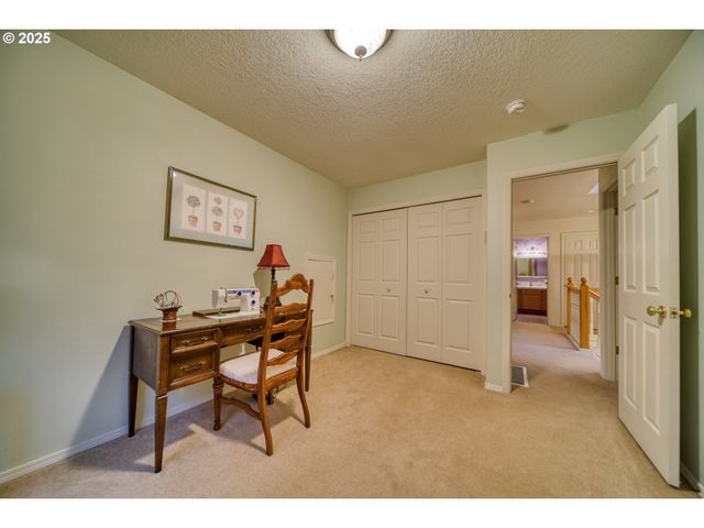 34583 GLACIER Ave, St Helens, OR 97051