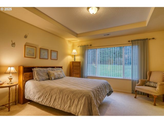 34583 GLACIER Ave, St Helens, OR 97051