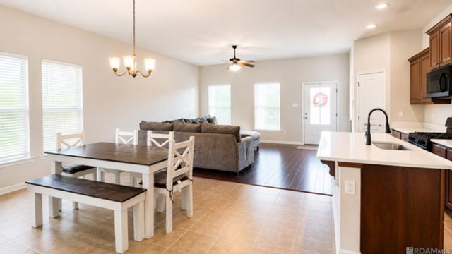 4424 Olivia Drive, Addis, LA 70710