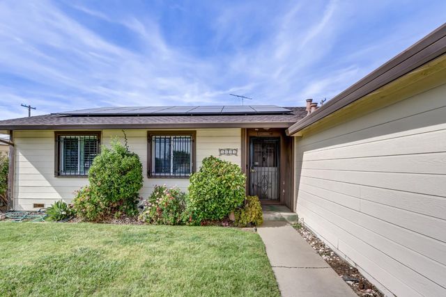 5021 North Pkwy, Sacramento, CA 95823