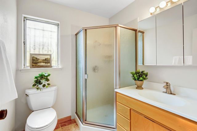 5021 North Pkwy, Sacramento, CA 95823