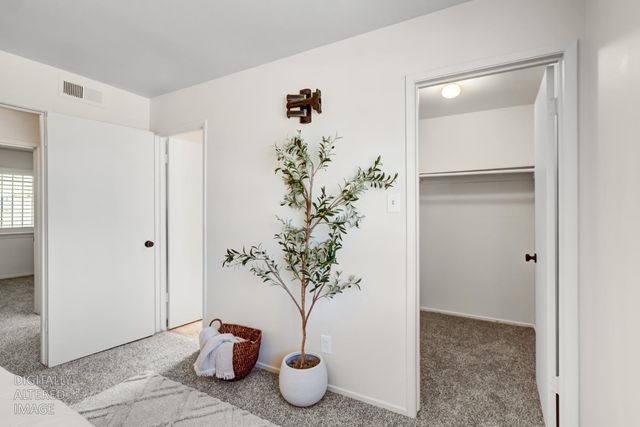 5021 North Pkwy, Sacramento, CA 95823