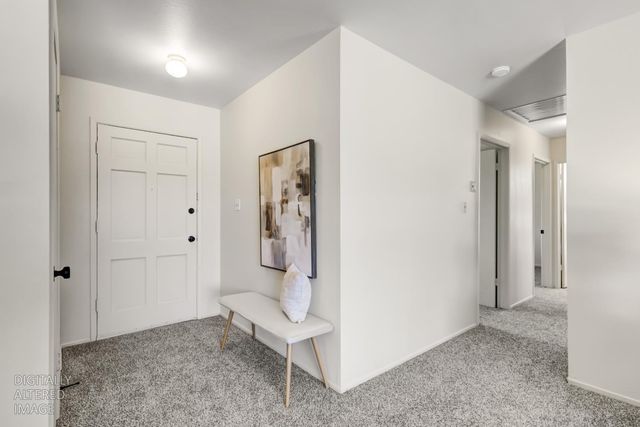 5021 North Pkwy, Sacramento, CA 95823