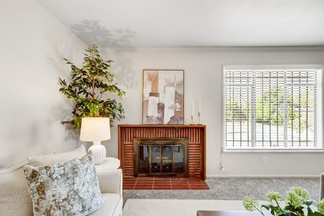 5021 North Pkwy, Sacramento, CA 95823