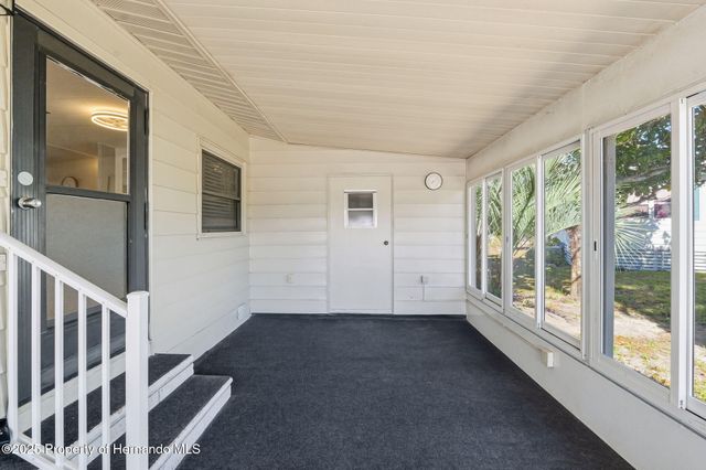 7363 Eastern Circle Drive, Brooksville, FL 34613