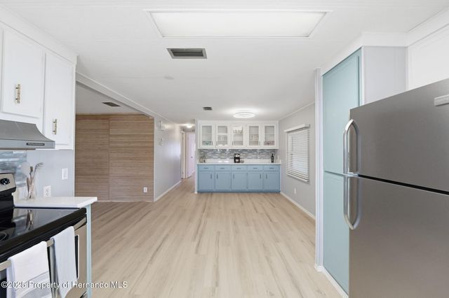 7363 Eastern Circle Drive, Brooksville, FL 34613