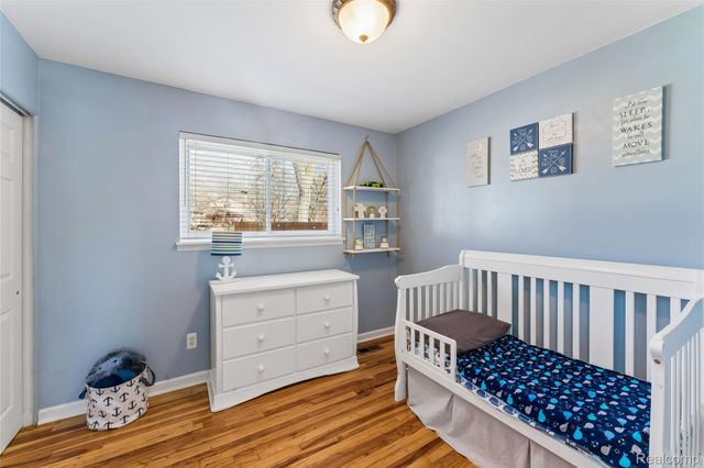 30110 Fink Avenue, Farmington Hills, MI 48336