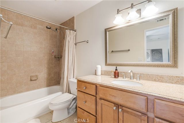 29123 Thousand Oaks Blvd C, Agoura Hills, CA 91301