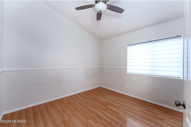 8869 N Willeta Drive, Tucson, AZ 85743