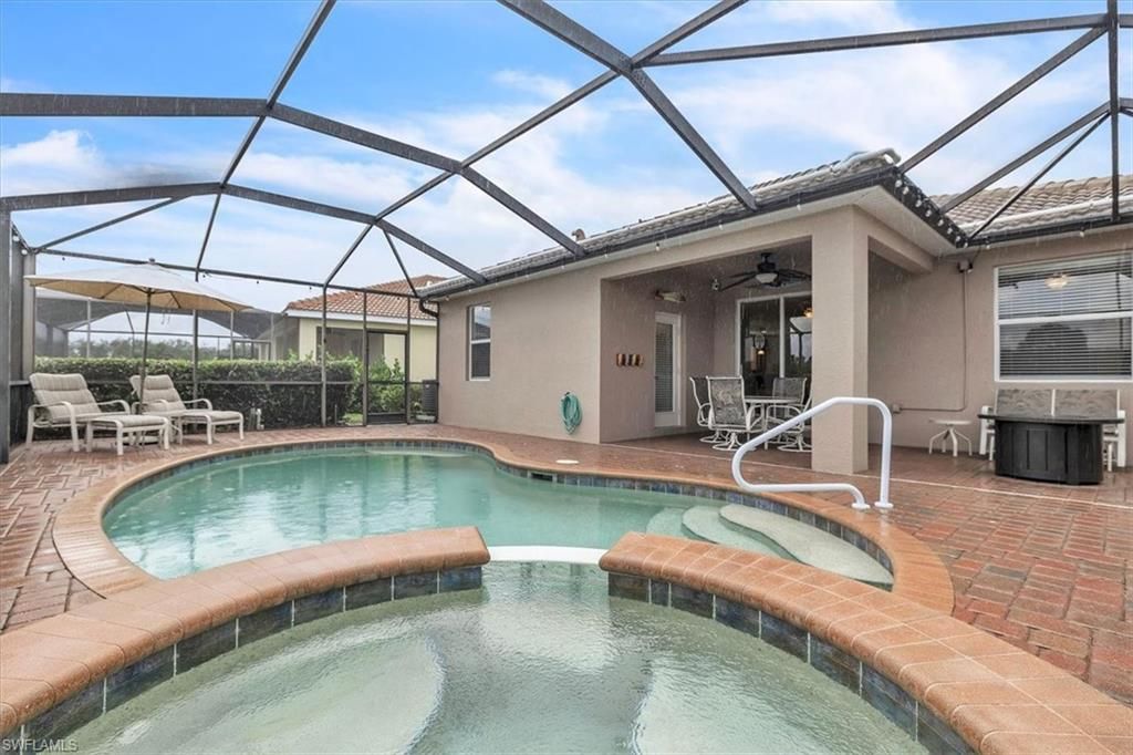 13064 Silver Thorn LOOP, NORTH FORT MYERS, FL 33903 — photo 2
