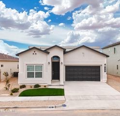 3897 Surmise Street, El Paso, TX 79938