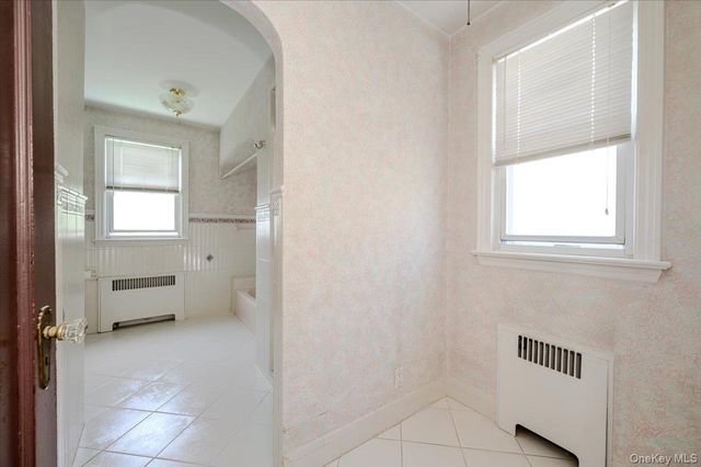 1827 Hering Avenue, Bronx, NY 10461