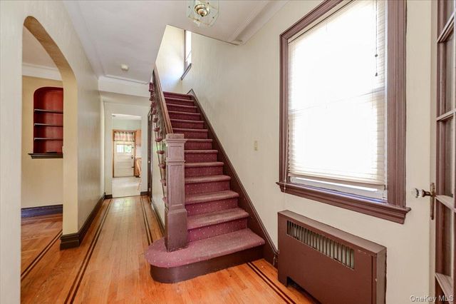 1827 Hering Avenue, Bronx, NY 10461