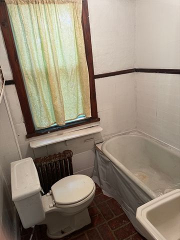 47 Ward Street, Chicopee, MA 01020