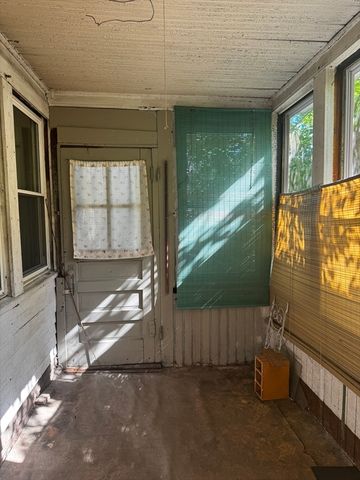 47 Ward Street, Chicopee, MA 01020