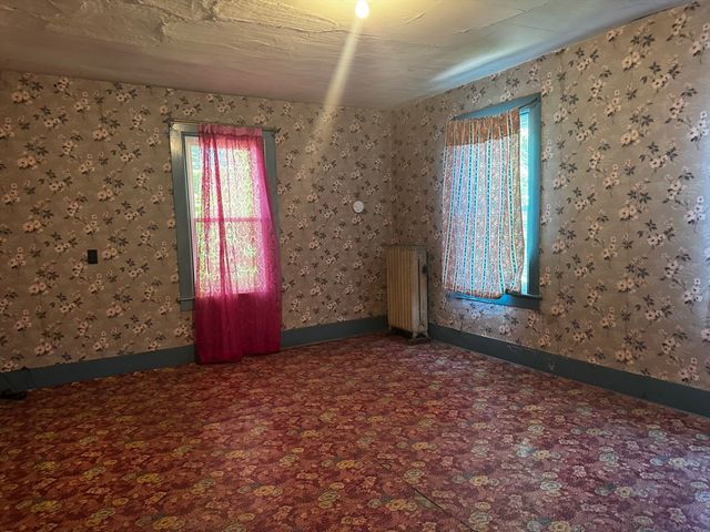 47 Ward Street, Chicopee, MA 01020