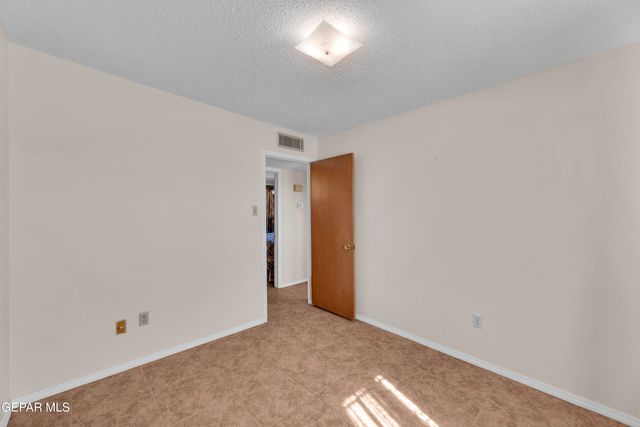 339 MIRASOL Drive, El Paso, TX 79907